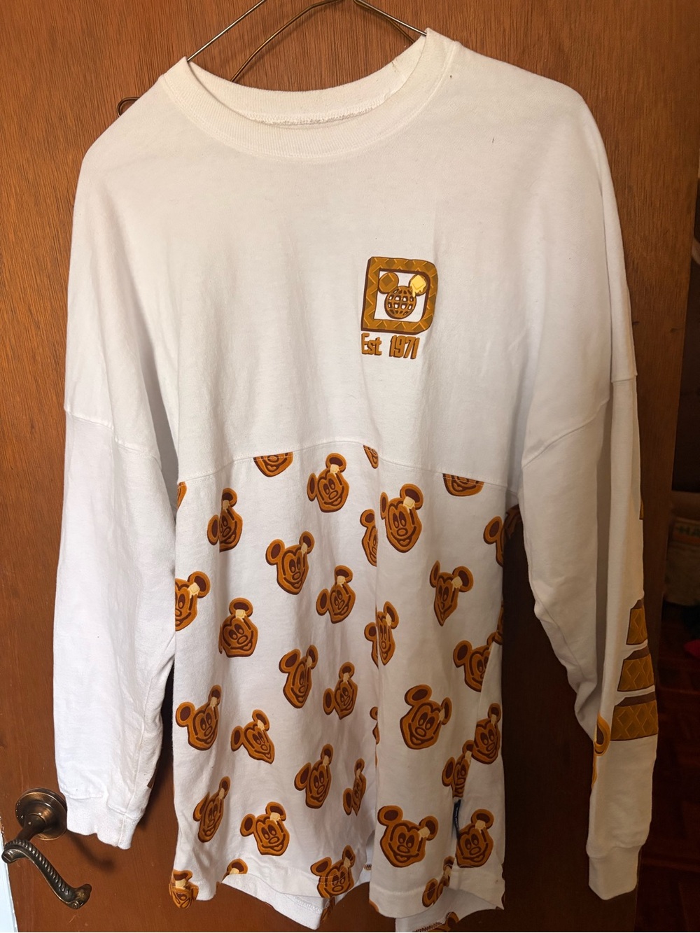 Disney world spirit jersey Mickey waffle small adult oversized